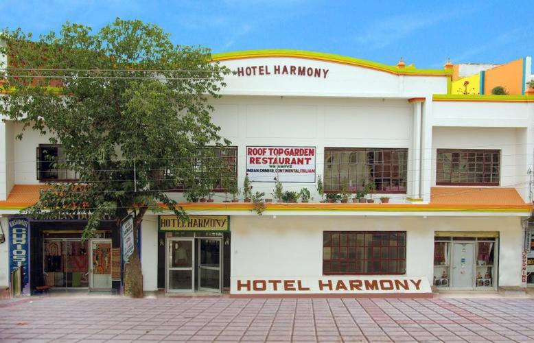 Hotel Harmony Khajurāho Exterior foto